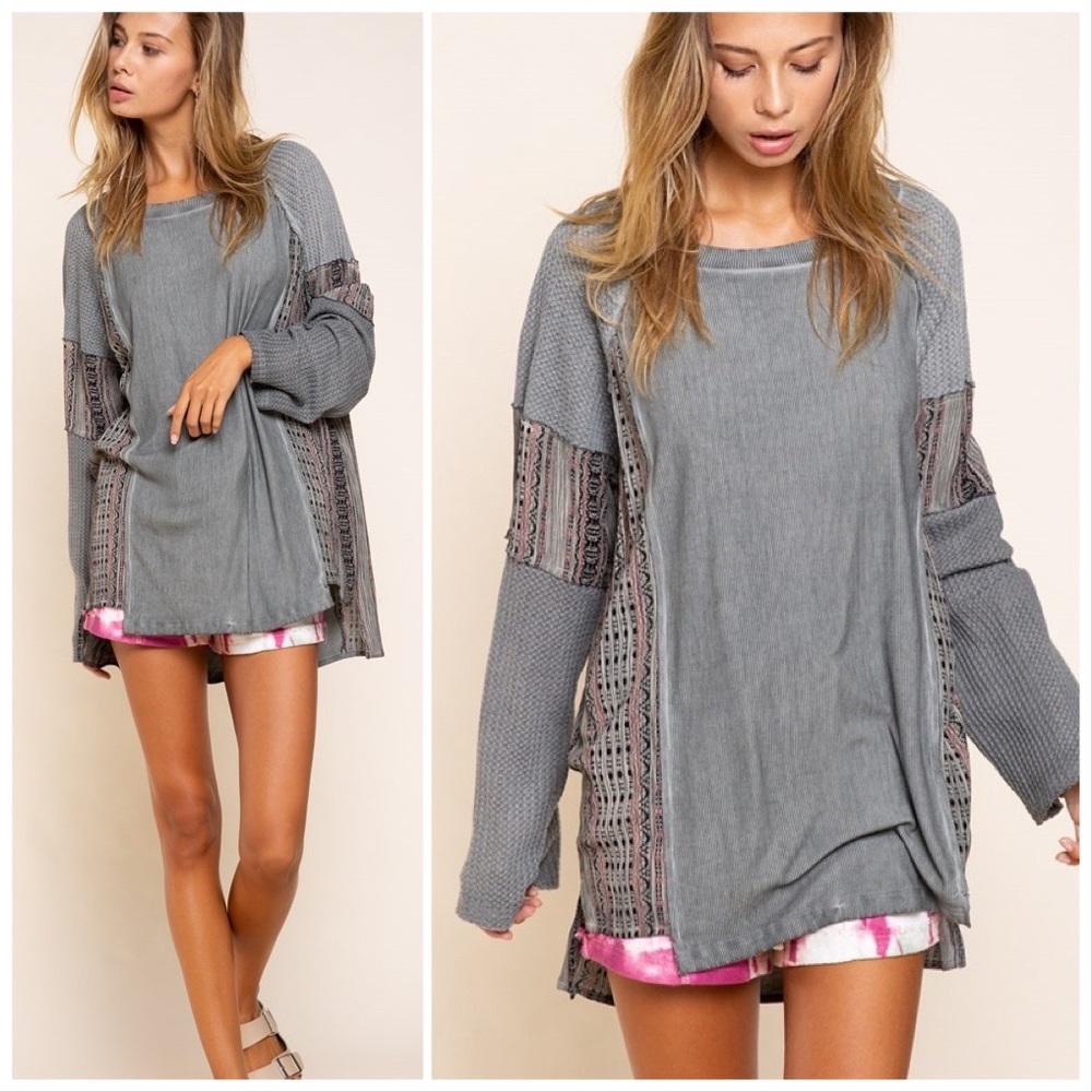 POL Mix It Up in Comfy Knits Top - Picture 5 of 11